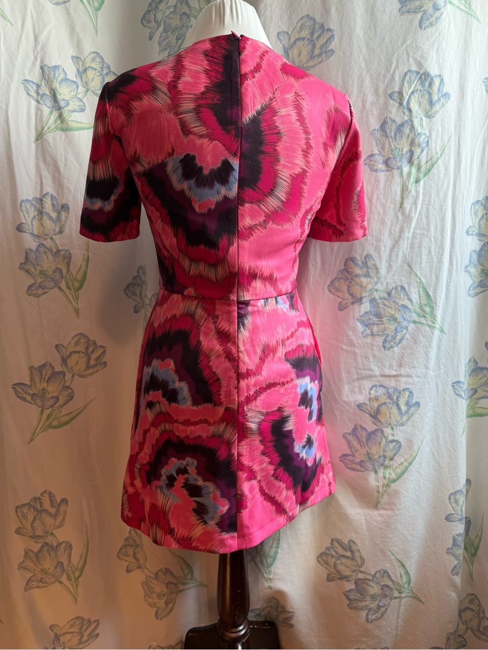 French Connection Hot Pink Abstract Mini Dress - Pockets! Size 4 - Picture 5 of 11